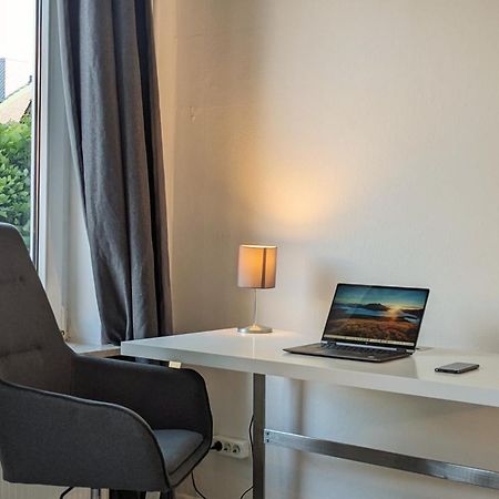 Tt Living Apartments Bonitas & Divinitas I 2 Schlafzimmer I Kueche I Vollbad I Waschmaschine Rellingen Exteriör bild