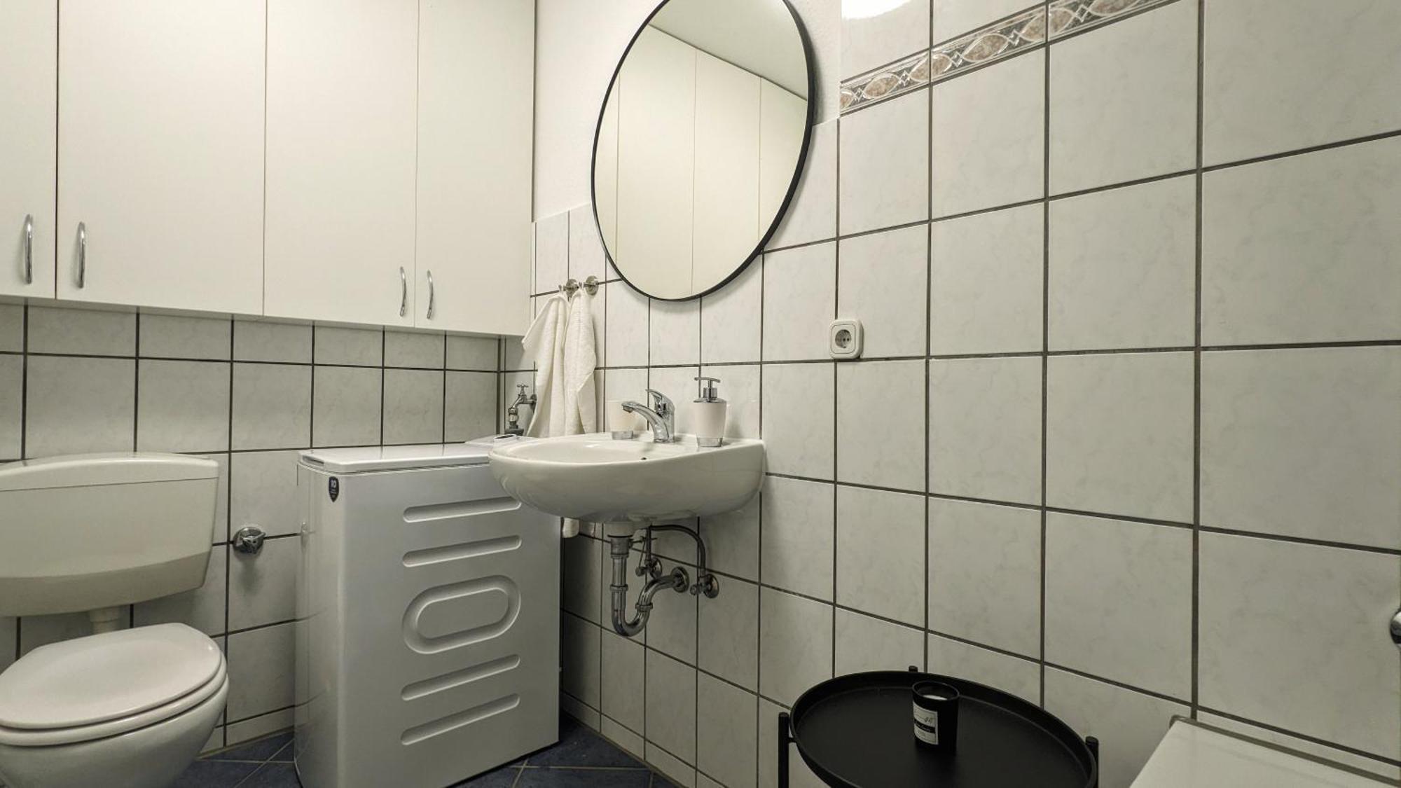 Tt Living Apartments Bonitas & Divinitas I 2 Schlafzimmer I Kueche I Vollbad I Waschmaschine Rellingen Exteriör bild