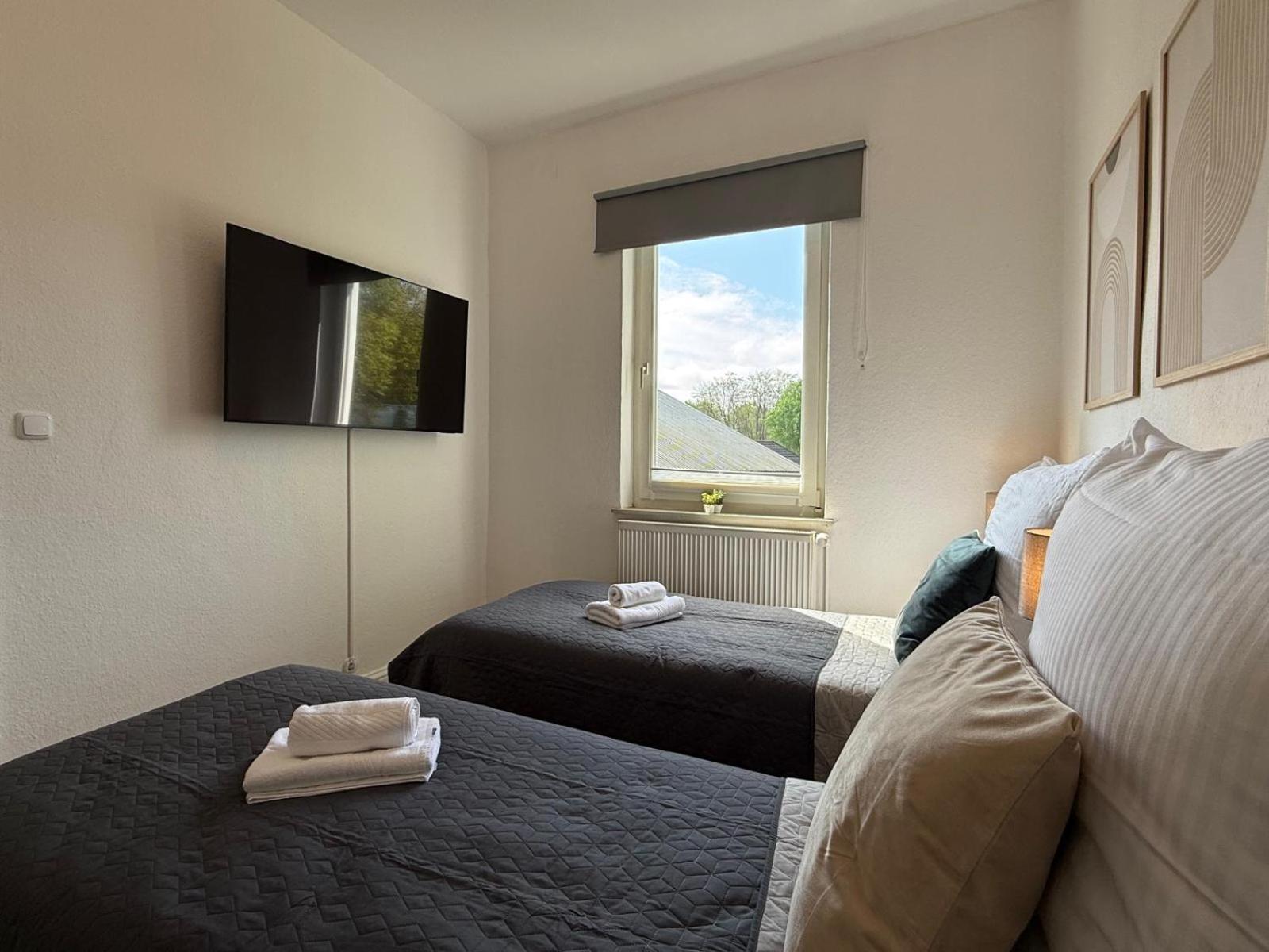 Tt Living Apartments Bonitas & Divinitas I 2 Schlafzimmer I Kueche I Vollbad I Waschmaschine Rellingen Exteriör bild