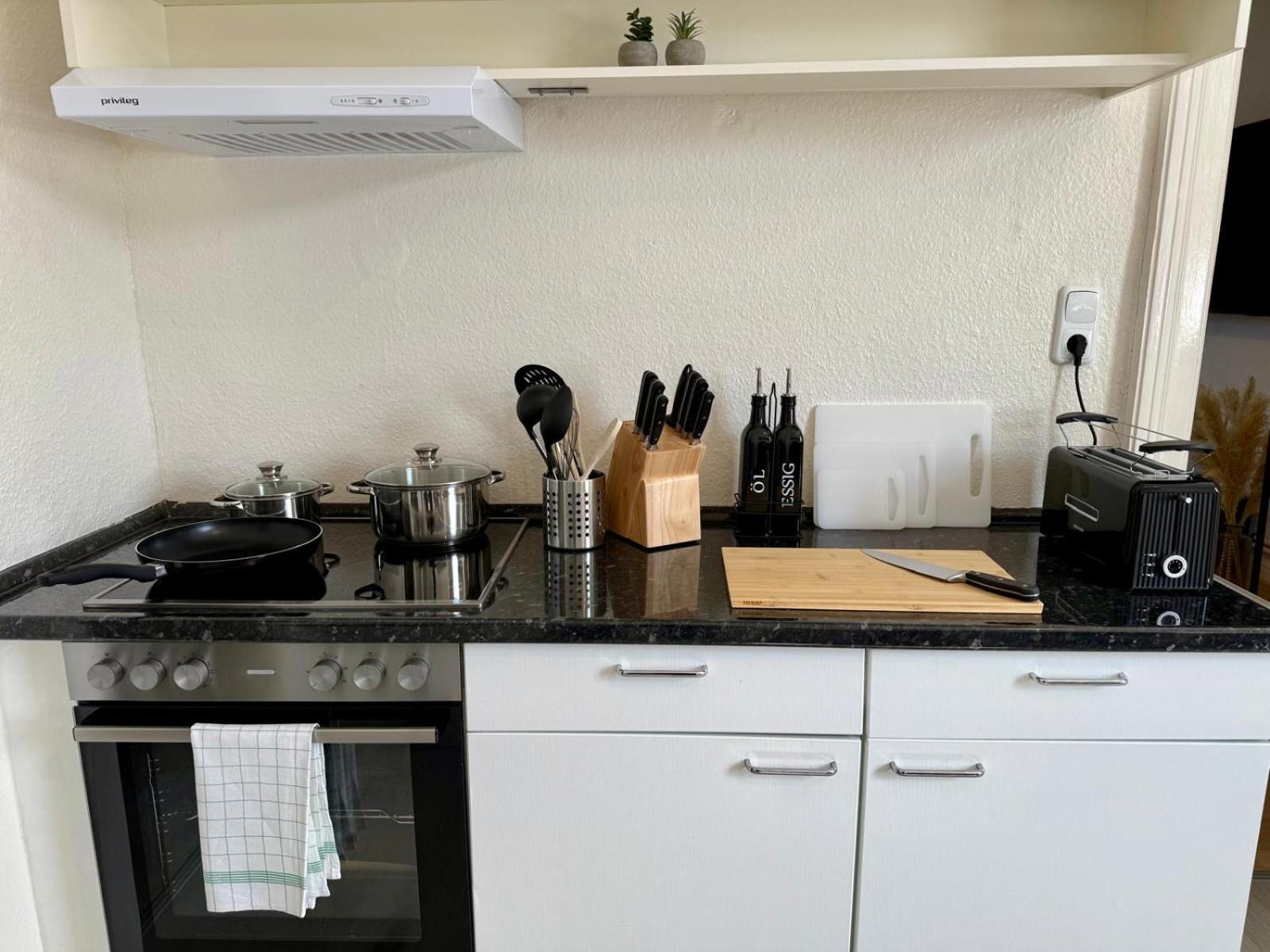 Tt Living Apartments Bonitas & Divinitas I 2 Schlafzimmer I Kueche I Vollbad I Waschmaschine Rellingen Exteriör bild
